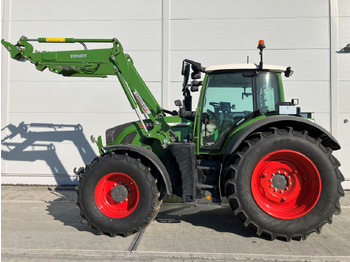 Traktors FENDT 718 Vario