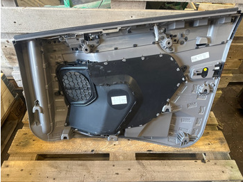 Kabīne un interjers - Kravas automašīna SCANIA DOOR PANEL 2649568 LH: foto 2