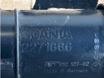 Gaismas/ Apgaismojums - Kravas automašīna SCANIA LAMP WASHER 2271666: foto 2
