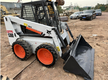 Kompaktiekrāvējs BOBCAT S300