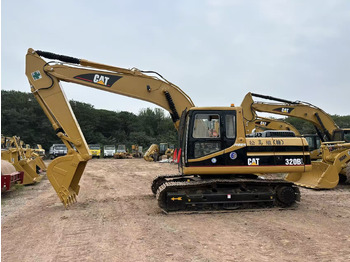 Kāpurķēžu ekskavators CATERPILLAR 320BL