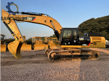 Kāpurķēžu ekskavators CATERPILLAR 330D2L