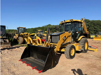 Ekskavators-iekrāvējs CATERPILLAR 420F2