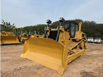 Buldozers CATERPILLAR D8R: foto 2