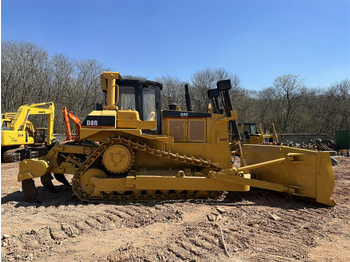 Buldozers CATERPILLAR D8R: foto 2