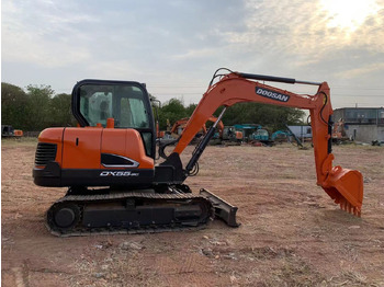 Ekskavators DOOSAN DX55