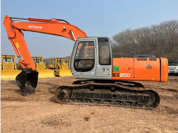 Kāpurķēžu ekskavators HITACHI EX200