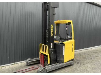 Bīdmasta krautņotājs HYSTER