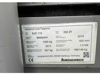 Krautņotājs Jungheinrich EJC110: foto 4 Krautņotājs Jungheinrich EJC110: foto 4