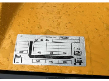 Krautņotājs Jungheinrich EJC110: foto 5 Krautņotājs Jungheinrich EJC110: foto 5