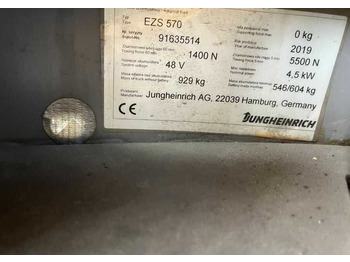 Noliktavas vilcējs Jungheinrich EZS570: foto 4 Noliktavas vilcējs Jungheinrich EZS570: foto 4