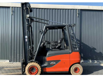 Elektroiekrāvējs Linde E40H-01/600: foto 2