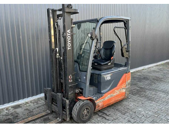 Elektroiekrāvējs TOYOTA