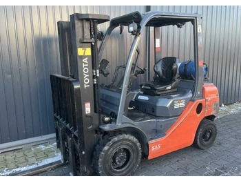 Gāzes iekrāvējs TOYOTA FGF 25