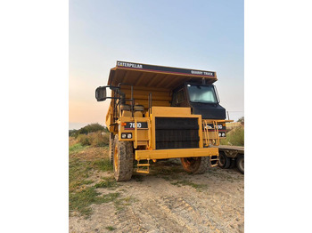 Bezceļu pašizgāzējs Caterpillar 769D: foto 2