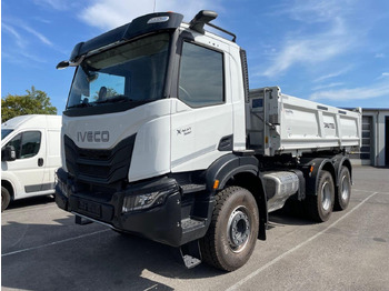 Kravas automašīna pašizgāzējs IVECO X-WAY