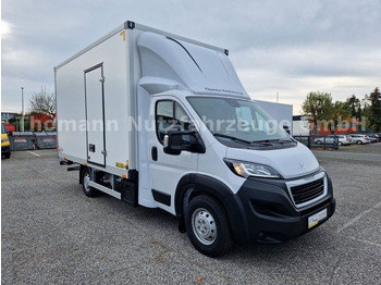 Furgons ar slēgtā virsbūve PEUGEOT Boxer