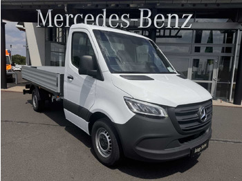 Automašīna ar kravas platformu MERCEDES-BENZ Sprinter 317