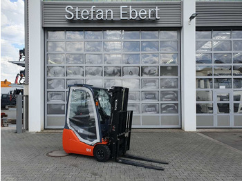 Elektroiekrāvējs TOYOTA