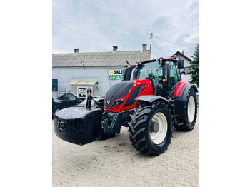 Traktors VALTRA T234