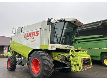 Labības kombains CLAAS Lexion