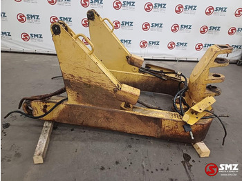 Rāmis/ Šasija CATERPILLAR