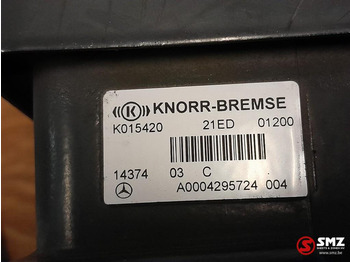 Rezerves daļa - Kravas automašīna Mercedes-Benz Occ EBS voorasmodulator Mercedes: foto 5