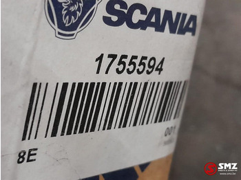 Radiatora reste - Kravas automašīna Scania Occ radiatorgrille Scania: foto 3