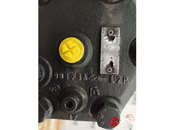 Stūres mehānisms - Kravas automašīna Volvo Gereviseerd stuurhuis volvo: foto 5