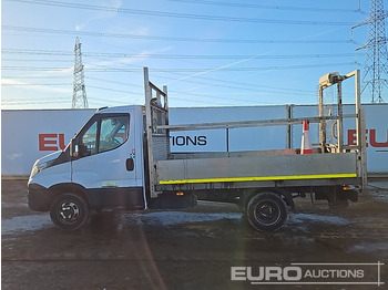 Automašīna ar kravas platformu 2016 Iveco Daily 35C13: foto 2