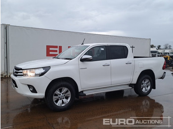 Pikaps TOYOTA Hilux