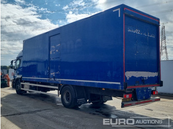 Kravas automašīna ar slēgto virsbūvi 2018 Iveco Stralis 310: foto 3