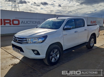 Pikaps TOYOTA Hilux