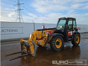 Teleskopiskais iekrāvējs JCB