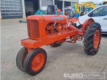 Traktors