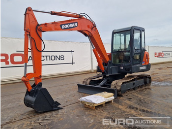 Mini-ekskavators DOOSAN DH55-V
