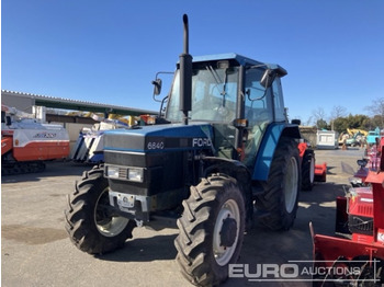 Traktors FORD