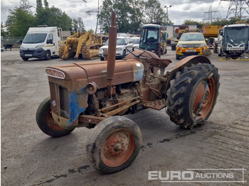 Traktors FORDSON