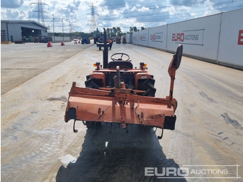 Mini traktors Kubota B1702: foto 4