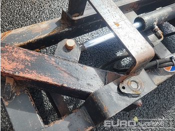 Lauksaimniecības tehnika Slewtic Hydraulic Bale Lifter to suit JCB Telhandler: foto 5