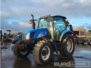 Traktors NEW HOLLAND TS100