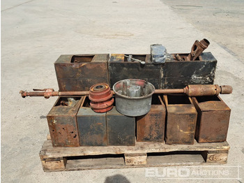 Celtniecības maisītājs Pallet of Coach Bolts & Parts: foto 2