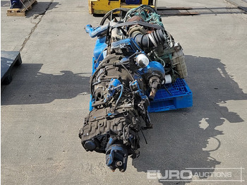 Dzinējs Volvo 6 Cylinder Engine, Gearbox: foto 4
