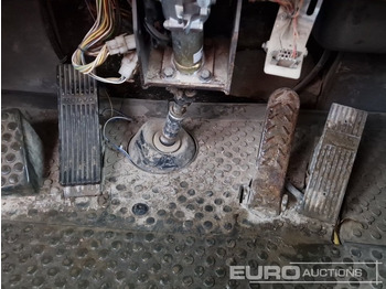 Artikulētias pašizgāzējs VOLVO A40D