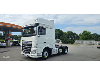 Vilcējs DAF XF 105 460