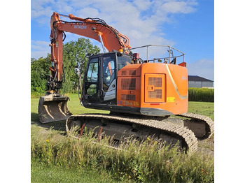 Kāpurķēžu ekskavators HITACHI ZX225