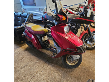 Motocikls HONDA