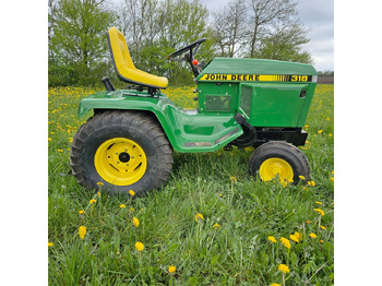 Komunālais traktors John Deere 318: foto 5