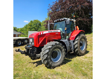 Traktors MASSEY FERGUSON 8400 series