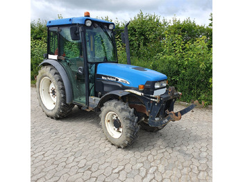Traktors NEW HOLLAND